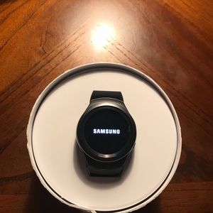 Samsung galaxy gear s2 smart watch